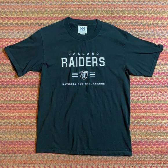 VINTAGE BLACK LEE SPORT OAKLAND RAIDERS FOOTBALL TEE NFL - Picture 1 of 4
